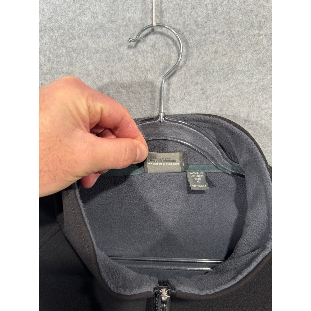 New Balance Softshell Jacket Full Zip Running Ath… - image 3